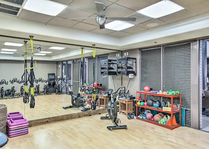 Holiday home Pool & Pickleball Access: Quiet Home! Scottsdale