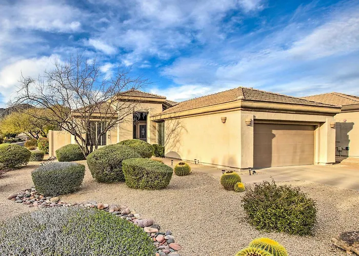 Pool & Pickleball Access: Quiet Home! Scottsdale